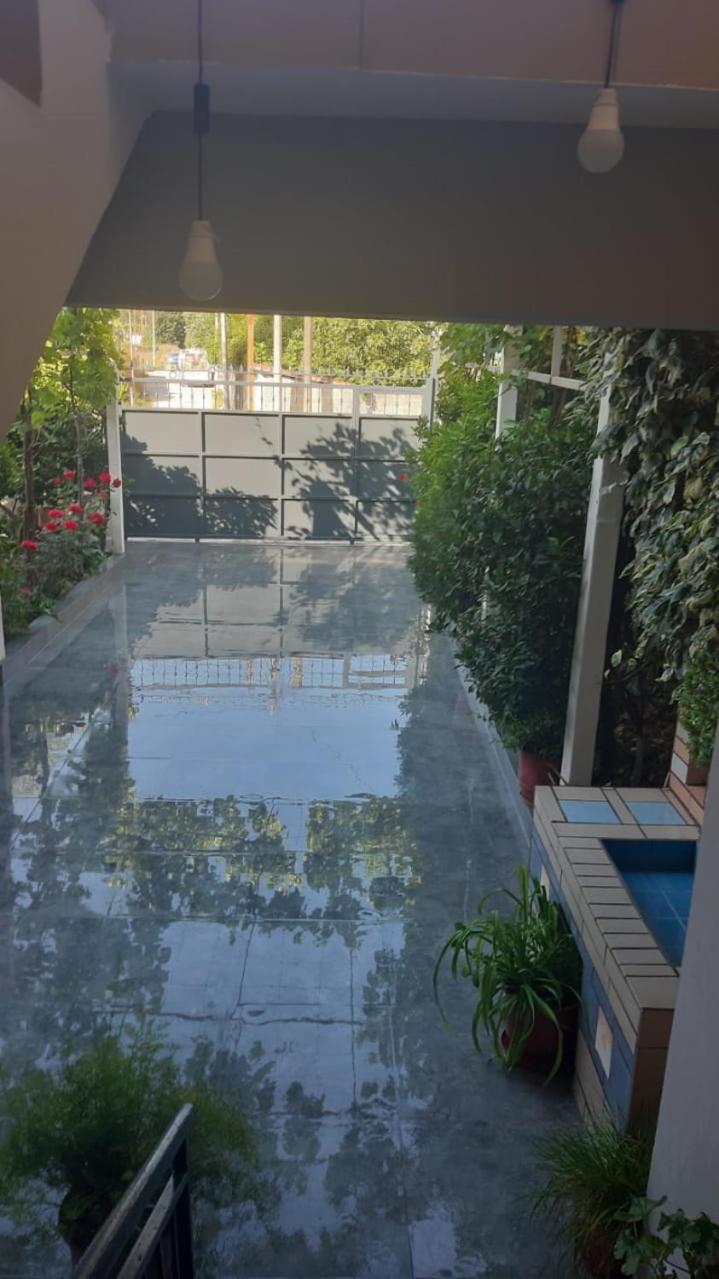 Guest House Emi Μπεράτ Εξωτερικό φωτογραφία